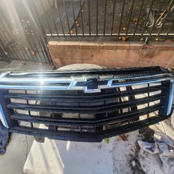 2022 / 2024 equinox grille 