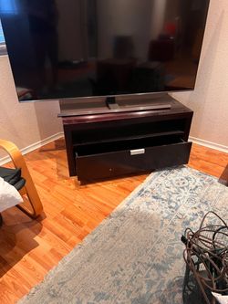 Tv stand