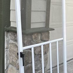 36” Front Screen Door