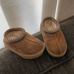 Baby Tasman UGGS