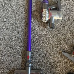 Dyson V8 Cordless Vacuum