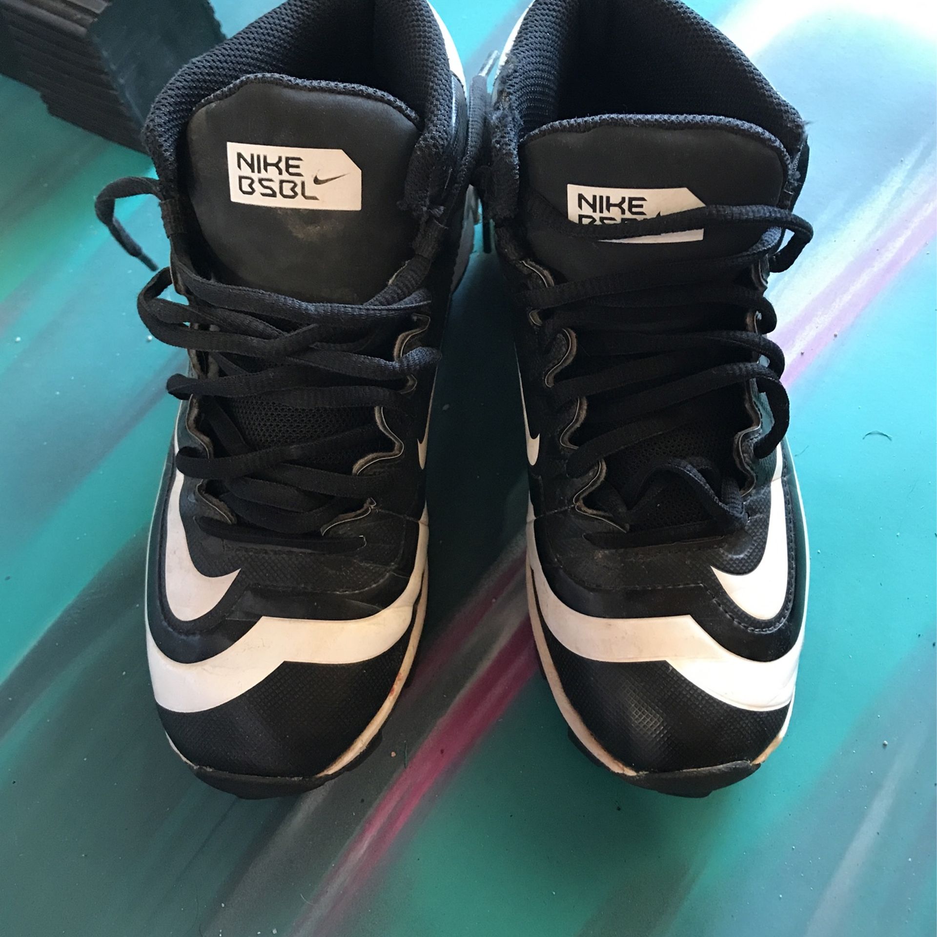 Nike Youth Baseball Cleats-Sz 3Y