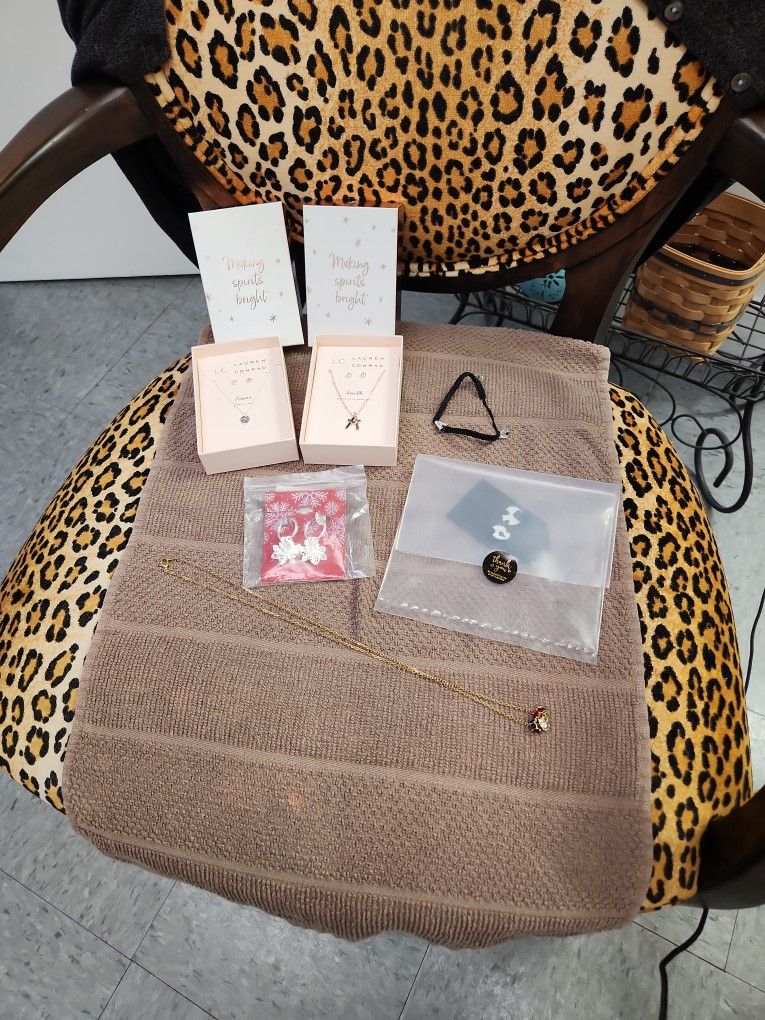 6 Piece Jewelry Set - Variuos Styles