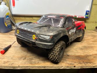 Arrma senton R/C truck