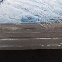 Brand New Queen Size Pillowtop Mattress Included Box Spring.