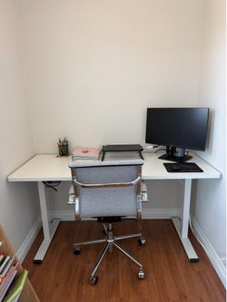 FlexiSpot Electric Sit/Stand Desk