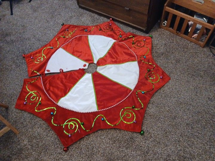 Tree Rap Base Shroud. Crishtmas.