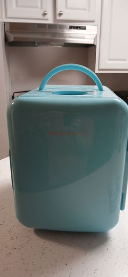 Frigidaire Mini Fridge