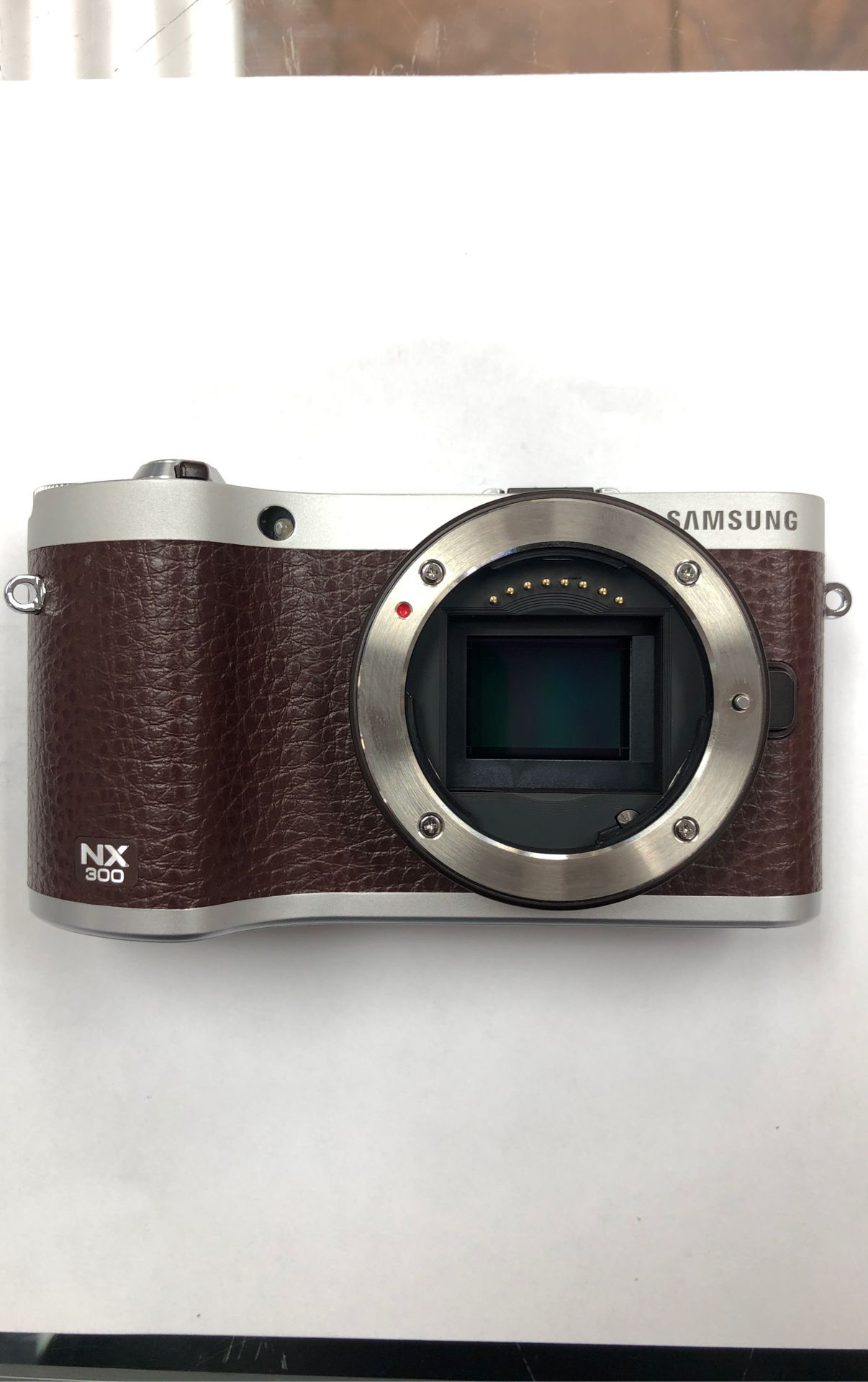 Samsung NX 300 - Digital Camera - Lens included