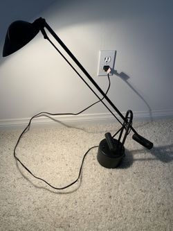 Black Adjustable Arm Desk Lamp