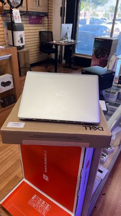Dell 14” ultra 5 V235 16gb ram 512SSD. Open box