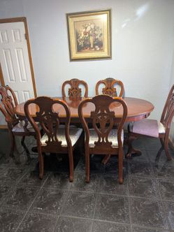 Expandable Wood Dining Table Set with 6 Chairs (Removable Leaf
Juego de comedor de madera expansible