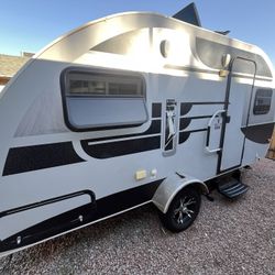 2016 Winnebago Winnie Drop