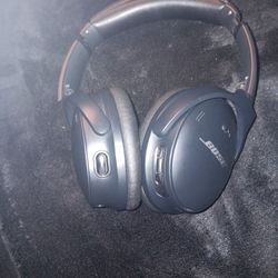 Bose Bluetooth Headset  Headphones 