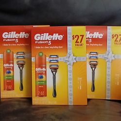 "GILLETTE" FUSION 5 SHAVING GIFT SETS FOR MEN 
