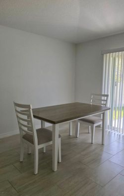 Dinner Table with 2 Chair