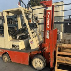 Forklift Nissan 50