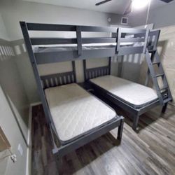 Triple Bunk Bed 