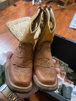 Toddler size 5 cowboy western boots