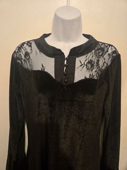 Black Velvet and Lace Long Sleeve Top