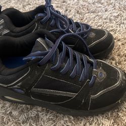 Heelys Shoes Size 4
