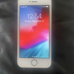 iPhone 5s 16GB Unlocked