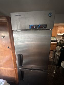 Hoshizaki Dual Temp Freezer and Refridgerator