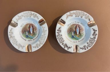 Vintage Limoge France Porcelain Ashtray Round