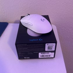 Super Light Gaming Mouse