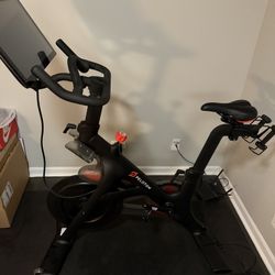 Peloton Bike