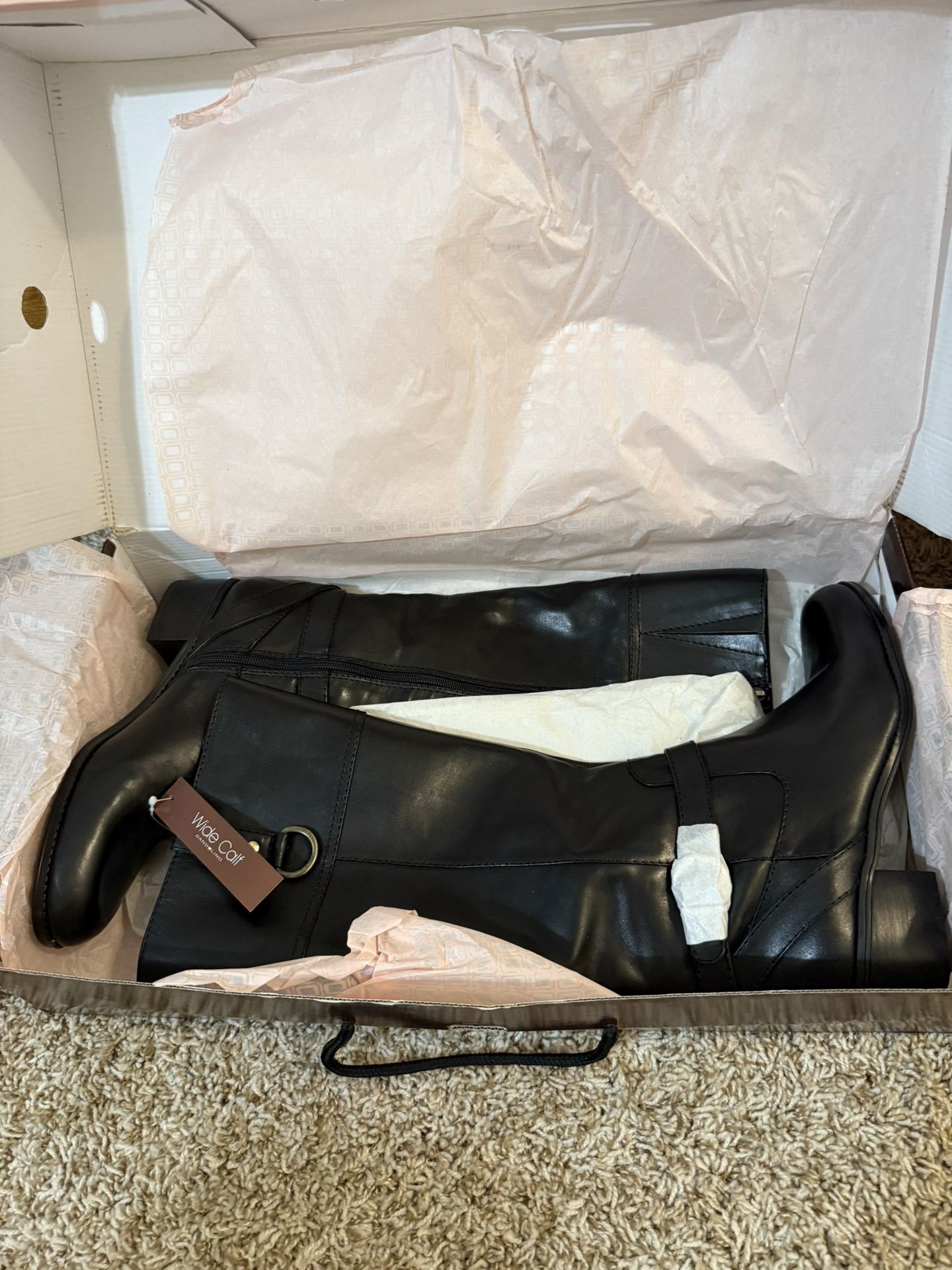 Brand New Bandolino Wide Calf Women’s boots Sizs 10M with box