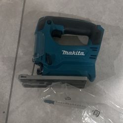 Makita 12v Cordless Jig Saw