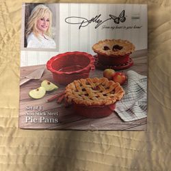 Dolly Parton Set Of 4 Pie Pans