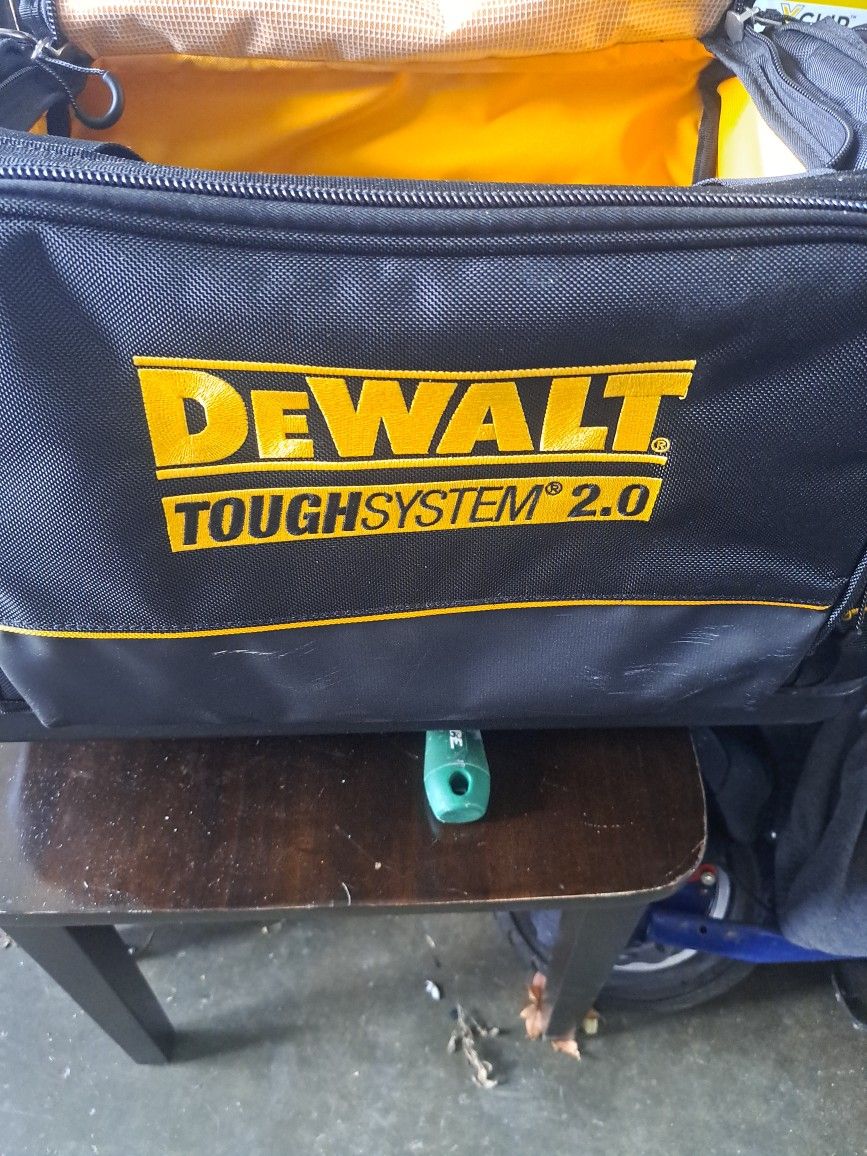 Dewal Tool Bag 24" L---- 12" W
