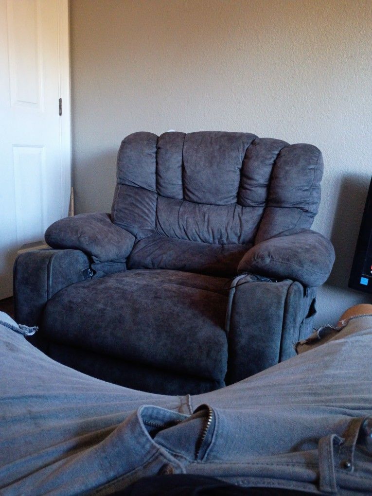 Electric Recliner Chair 