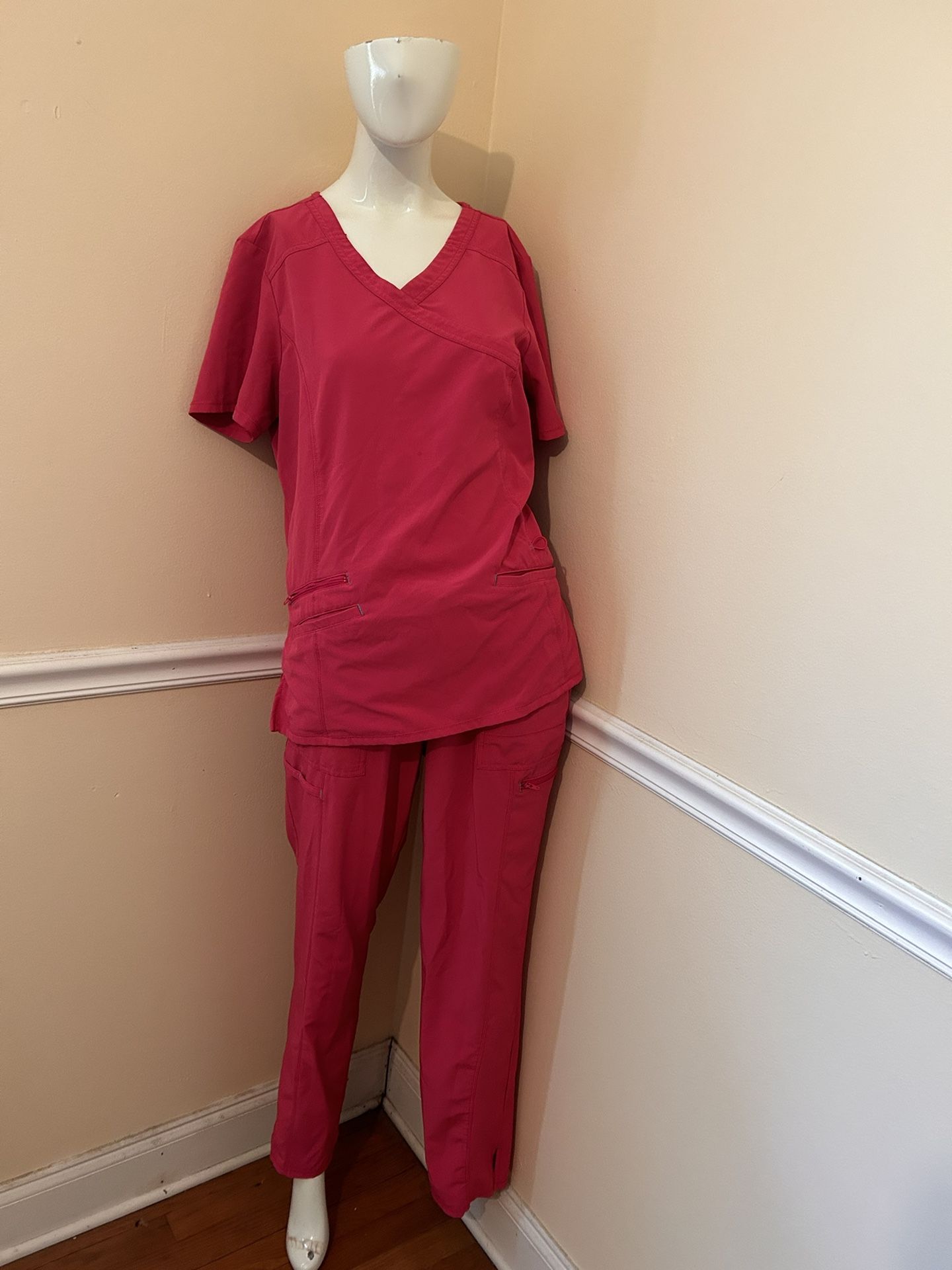 Women’s Scrubs (WestSide)