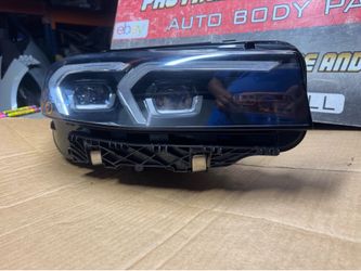 2023-2024-2025-2026 BMW 3-SERIES G20 CHROME RIGHT PASSENGER SIDE HEADLIGHT OEM