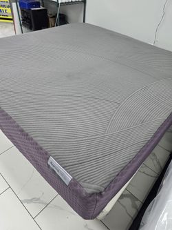 King Sizes Mattress And Box Spring Purple