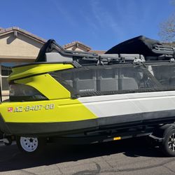 2023 - 23’ - 230 Hp Sea Doo Switch Boat ( with Warranty)