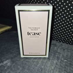 Victoria's Secret "TEASE" Eau De Parfum