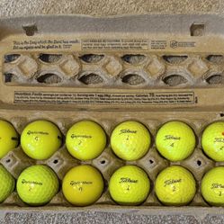 Golf Balls - Titleist