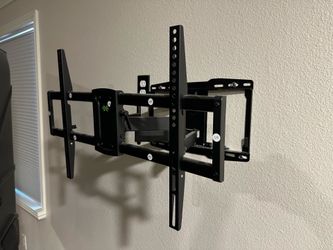 Full motion TV wall mount 70 inch - ONLY $50
