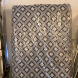 2 Bed Full New $25 Each