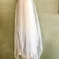 Wedding Bridal Veil 2-Layer w/ Pearls