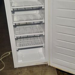 Rca Stand Up Freezer