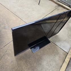 Sharp 50in TV Roku Edition 