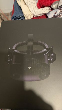 HP Reberb G2 VR Headset.