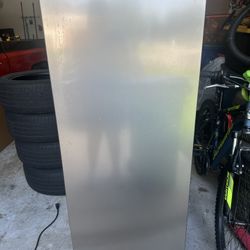 New Vissani Vertical Freezer For Part Only