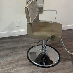 hair styling chair