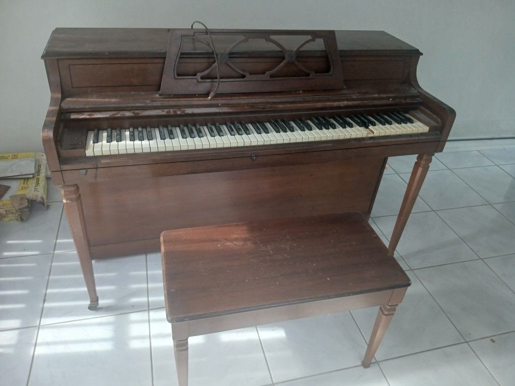 Piano